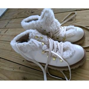 Sam Edelman Circus Cream Ivory Off White flat booties boots 6.5 US